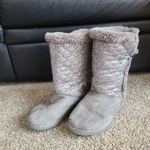 Rampage Girls Tammie Boots size 2 in Pewter